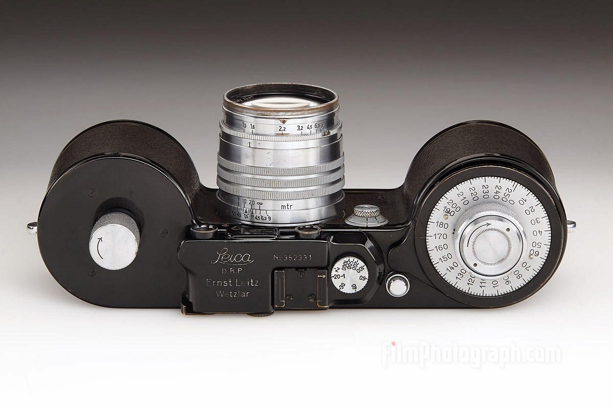 Leica 250GG Reporter camera 1941 top