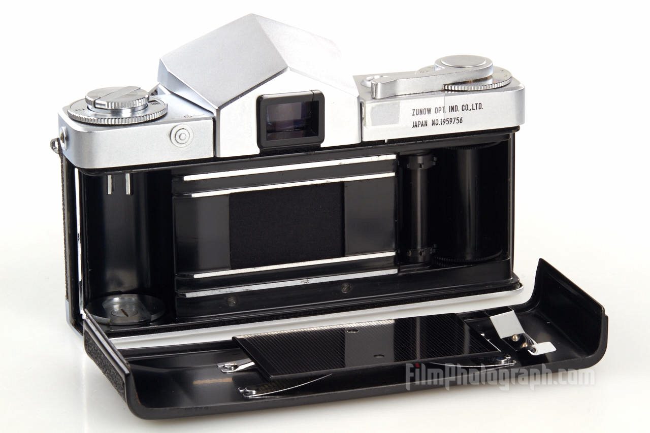 Zunow Optical Industry Camera, 1959