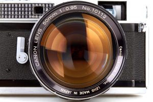 Canon 7, 1967 front lens detail