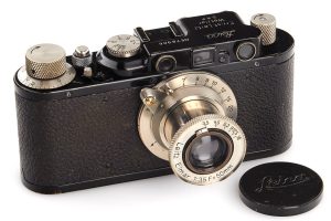 Leica II Mod. D black, early production camera, 1932