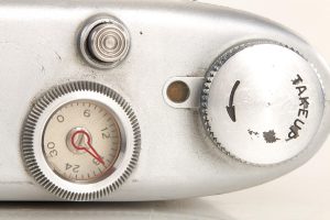 Bell & Howell 35mm RF Foton, 1949 take up knob