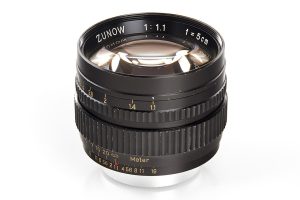 Zunow ƒ1.1/5cm M39 LTM lens, 1955