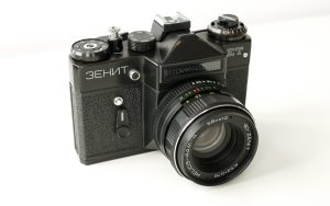 Zenit ET 35mm SLR film camera by beLOMO USSR in 1990