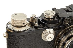 Leica III Tessar 8/28mm 1933 dials detail