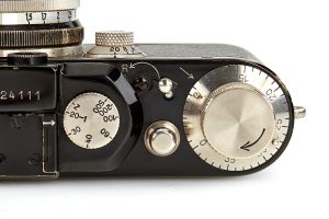 Leica III Tessar 8/28mm 1933 winder details