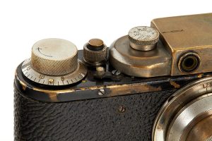 VOOMP II “Pioneer” rangefinder 35mm film camera rf detail SN 686, 1935