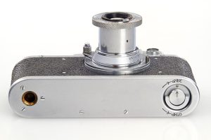 KMZ FED—Zorki film rangefinder camera 1948 02220 bottom view