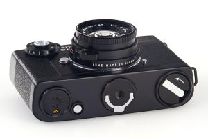 Leitz Minolta CL film rangefinder camera 1973 bottom view