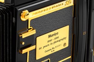 Mamiya RB67 Pro SD Gold Medium Format Film Camera SN 50261 1990 nameplate