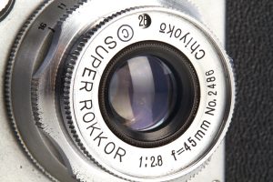 Minolta 35 I film rangefinder camera 1947 lens detail