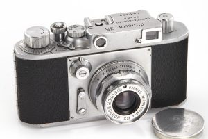 Minolta 35 I film rangefinder camera 1947