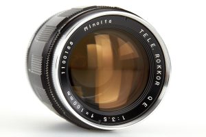 Minolta Tele Rokkor 3.5/100mm lens in Leica M39 mount