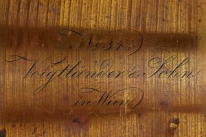 Voigtländer Daguerreotype Camera 1840 Serial No.: 344 nameplate