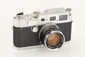 Yashica YF 35mm film rangefinder camera 1959