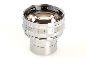 Zunow 1.1/5cm Contax mount fast rangefinder camera lens 1955
