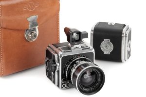 Hasselblad Supreme Wide Angle medium format roll film camera with Biogon 4.5/38mm 1954 set