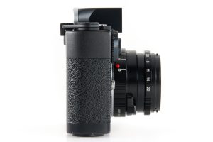 Leica CL “Snapshot” prototype 35mm film rangefinder camera 1970s right side