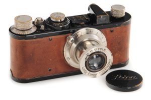 Leica I Mod. A “Calfskin” 35mm film rangefinder camera 1931 with lens cap