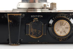 Leica I Mod. A “Calfskin” 35mm film rangefinder camera 1931 vf shoe speeds dial
