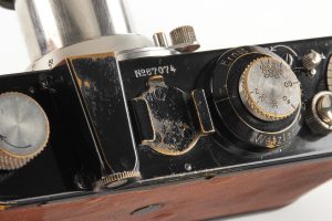 Leica I Mod. A “Calfskin” 35mm film rangefinder camera 1931 top profile