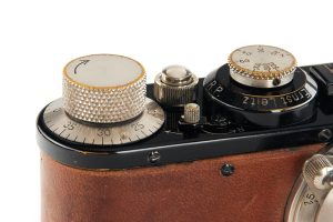 Leica I Mod. A “Calfskin” 35mm film rangefinder camera 1931 winder