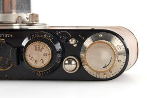 Leica I Mod. A “Calfskin” 35mm film rangefinder camera 1931 winder top