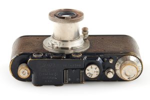 Leica II Mod. D 35mm film rangefinder camera “Swedish Army” 1934 top