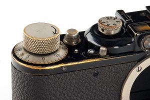 Leica II Mod. D black-nickel Cutaway 1930 winder