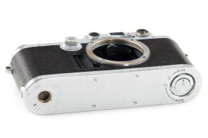Leica III Mod. F Rangefinder Camera Cutaway 1935 bottom profile