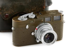 Leica M1 olive Bundeswehr Bundeseigentum military camera 1961 front