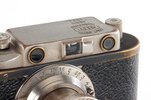 VOOMP II “Pioneer” SN 60, 1934 viewfinder and rangefinder front detail