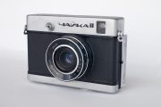 Chaika II half-frame 35mm film viewfinder camera front